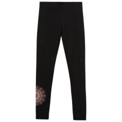 Desigual legginsy damskie Legging Alexandra L czarne. Czarne jeansy damskie Desigual, l. Za 199,00 zł.