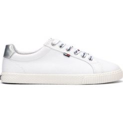 Tommy Hilfiger Tenisówki Biały. Białe trampki i tenisówki damskie TOMMY HILFIGER, bez wzorów, z jeansu, na sznurówki. Za 268,95 zł.