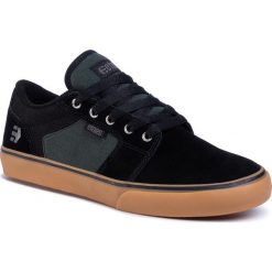 Tenisówki ETNIES - Barge Ls 4101000351 Black/Green/Gum. Czarne półbuty męskie Etnies, na co dzień, bez wzorów, ze skóry, bez zapięcia. W wyprzedaży za 239,00 zł.