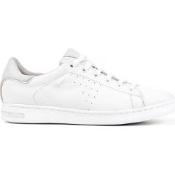 Geox - Buty. Białe buty sportowe damskie Geox, bez wzorów, ze skóry, sportowe. W wyprzedaży za 329,90 zł.