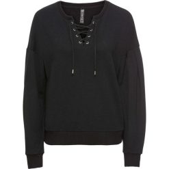 Bluzy damskie: Bluza z aplikacją w kształcie skrzydeł bonprix czarny