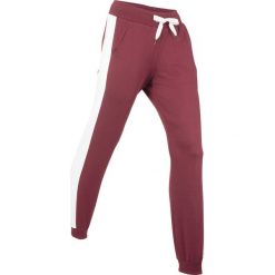 Spodnie bawełniane dresowe, długie, Level 1 bonprix bordowy. Czerwone spodnie damskie bonprix, z bawełny. Za 89,99 zł.