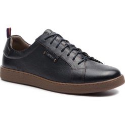 Sneakersy QUAZI - QZ-12-02-000102 107. Niebieskie sneakersy męskie QUAZI, bez zapięcia. W wyprzedaży za 149,00 zł.
