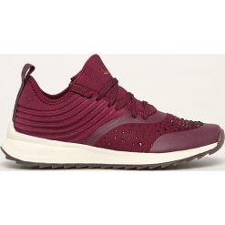 Tamaris - Buty. Brązowe buty sportowe damskie Tamaris, bez wzorów, z materiału, sportowe. W wyprzedaży za 169,90 zł.