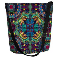 Torebka "Funky" w kolorze szarym ze wzorem - (W)32 x (G)10 cm. Szare torebki klasyczne damskie Bertoni, w paski, z materiału. W wyprzedaży za 57,95 zł.