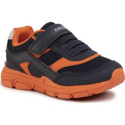 Sneakersy GEOX - J N.Torque B. B J027NB 0CE14 C0820 M Navy/Orange. Niebieskie trampki chłopięce Geox, bez wzorów, ze skóry ekologicznej, na rzepy. W wyprzedaży za 149,00 zł.