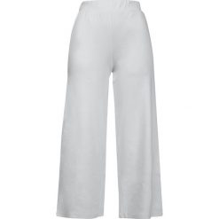 Urban Classics Ladies Culotte Spodnie damskie biały. Białe spodnie z wysokim stanem marki Urban Classics. Za 42,90 zł.