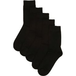 10-Pack Czarnych Skarpetek Dedication To. Czarne skarpetki męskie Born2be, bez wzorów. Za 44,99 zł.