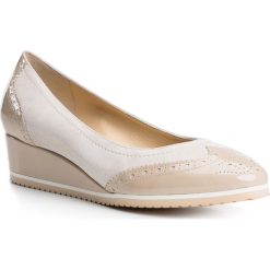 Buty damskie 84-D-109-9. Koturny damskie Wittchen. Za 359,90 zł.