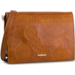 Torebka DESIGUAL - 19SAXPC8 6011. Pomarańczowe listonoszki damskie Desigual, bez wzorów, ze skóry ekologicznej, bez dodatków. W wyprzedaży za 199,00 zł.