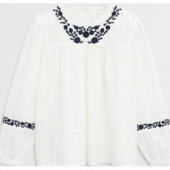 Mango Kids - Bluzka dziecięca Twice 110-152 cm. Białe bluzki dziewczęce Mango Kids, z haftami, z bawełny, z okrągłym kołnierzem, z długim rękawem, długie, bez kaptura. Za 89,90 zł.
