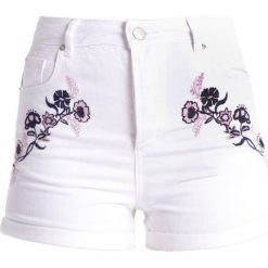 Bermudy damskie: Miss Selfridge MOM Szorty jeansowe white