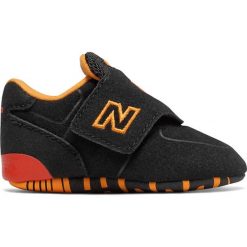 NEW BALANCE > CC574ZOL. Buty dziewczęce sportowe New Balance, bez wzorów, ze skóry, bez zapięcia. W wyprzedaży za 99,99 zł.