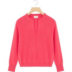 Kaszmirowy sweter w kolorze różowym. Różowe swetry damskie Rodier, bez wzorów, z kaszmiru, klasyczne, bez rękawów, bez kaptura. W wyprzedaży za 344,95 zł.