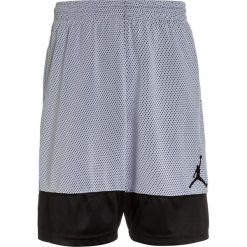 Jordan Szorty black/white. Czarne spodenki chłopięce marki Jordan, z jeansu. Za 139,00 zł.