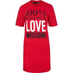 Sukienka Love Moschino. Czerwone kombinezony damskie Love Moschino, bez wzorów, z bawełny, z włoskim kołnierzykiem, bez rękawów. Za 549,00 zł.