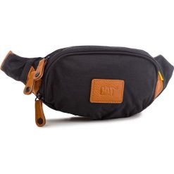 Saszetka nerka CATERPILLAR - Lava 83596-01 Black. Czarne torby męskie skórzane marki Caterpillar, bez wzorów, z materiału, młodzieżowe. W wyprzedaży za 89,00 zł.