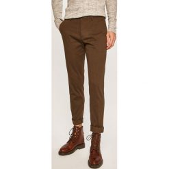 Scotch & Soda - Spodnie. Spodnie męskie Scotch & Soda, na co dzień, bez wzorów, z elastanu. W wyprzedaży za 299,90 zł.