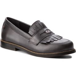 Półbuty TOMMY HILFIGER - Metallic Leather Penny Loafer FW0FW03402 Dark Silver 015. Czarne półbuty damskie skórzane marki TOMMY HILFIGER, z okrągłym noskiem, na obcasie. W wyprzedaży za 519,00 zł.