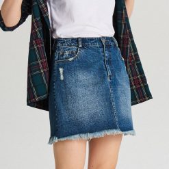 Jeansowa spódnica mini - Niebieski. Niebieskie spódniczki damskie Cropp, s, bez wzorów, z jeansu, mini. Za 79,99 zł.