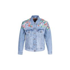 Kurtki jeansowe Levis EX-BOYFRIEND TRUCKER. Niebieskie kurtki damskie Levi's®, s, bez wzorów, z jeansu, bez kaptura. Za 519,00 zł.