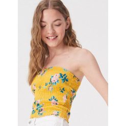 Top bandeau w kwiaty - Wielobarwny. Topy damskie Sinsay, m, w kwiaty, bez kołnierzyka. W wyprzedaży za 7,99 zł.