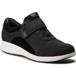 Półbuty CLARKS - Un Adorn Lo 261360704 Black Combi. Czarne półbuty damskie Clarks, bez wzorów, ze skóry, bez obcasa, na płaskiej podeszwie, bez zapięcia. W wyprzedaży za 239,00 zł.