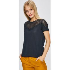Answear - Top. Czarne topy damskie ANSWEAR, l, z poliesteru, z okrągłym kołnierzem. W wyprzedaży za 69,90 zł.