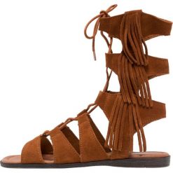 Rzymianki damskie: Minnetonka MILOS Sandały z cholewką brown
