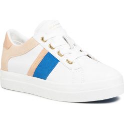 Sneakersy GANT - Avona 20531500 Br. Wht/Elect.Blue G286. Białe półbuty damskie GANT, na co dzień, bez wzorów, ze skóry, bez obcasa, na płaskiej podeszwie, bez zapięcia. Za 469,00 zł.