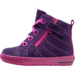 Superfit MOPPY Tenisówki i Trampki wysokie raisin. Fioletowe trampki dziewczęce Superfit, z materiału. W wyprzedaży za 174,85 zł.