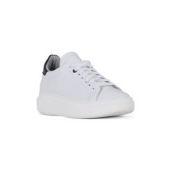 Buty At Go GO VIT BIANCO. Białe trampki i tenisówki damskie At Go, bez wzorów, bez zapięcia. Za 378,34 zł.