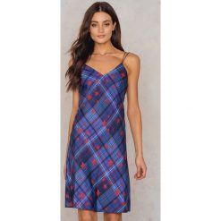 Sukienki: Tommy Hilfiger Sukienka Gigi Hadid Silk Slipdress – Red,Blue,Multicolor