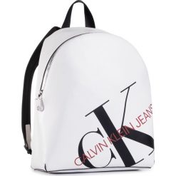 Plecak CALVIN KLEIN JEANS - Round BP35 K60K606855 YAF. Białe plecaki damskie Calvin Klein Jeans, bez wzorów, z jeansu. Za 539,00 zł.