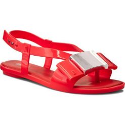 Sandały MELISSA - Flat Lovely Ad 31688 Neon Orange 06713. Czerwone klapki damskie Melissa, bez wzorów, z tworzywa sztucznego, bez obcasa. W wyprzedaży za 219,00 zł.