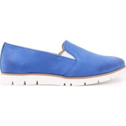 Półbuty - skóra naturalna - model 252 - kolor szafirowy. Niebieskie półbuty damskie Zapato, bez wzorów, ze skóry, bez obcasa, bez zapięcia. W wyprzedaży za 269,10 zł.