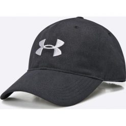 Under Armour - Czapka. Czarne czapki z daszkiem męskie Under Armour, z poliesteru. Za 89,90 zł.