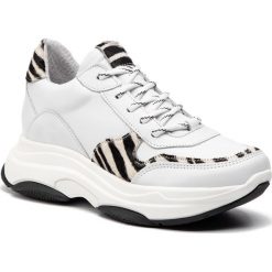 Sneakersy STEVE MADDEN - Zela SM11000314-03001-WZEB White/Zebra. Białe półbuty damskie Steve Madden, ze skóry. W wyprzedaży za 329,00 zł.