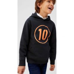 Mango Kids - Bluza dziecięca Diez 110-164 cm. Szare bluzy chłopięce Mango Kids, z nadrukiem, z bawełny, bez rękawów, z kapturem. Za 69,90 zł.