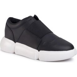 Sneakersy JUST CAVALLI - S13WS0100 900. Czarne półbuty damskie Just Cavalli, ze skóry ekologicznej. W wyprzedaży za 649,00 zł.