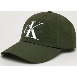 Calvin Klein Jeans - Czapka. Zielone czapki męskie Calvin Klein Jeans, z nadrukiem, z poliesteru. W wyprzedaży za 119,90 zł.