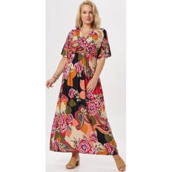 Camelowo-Różowa Sukienka Pherosise. Brązowe sukienki damskie Born2be, na lato, xl, bez wzorów, bez kołnierzyka, bez rękawów. W wyprzedaży za 49,99 zł.
