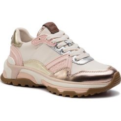 Sneakersy COACH - C143 Smth Mtl G4125 231756 Rose Gold/Chalk. Żółte półbuty damskie Coach, ze skóry. W wyprzedaży za 589,00 zł.