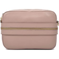 RobertaM torebka crossbody jasnoróżowy. Różowe torebki klasyczne damskie Robertam, bez wzorów, bez dodatków. Za 409,00 zł.