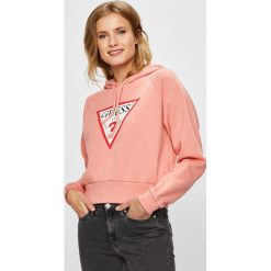 Guess Jeans - Bluza. Różowe bluzy damskie z nadrukiem marki Guess Jeans, s, z bawełny, z kapturem. Za 329,90 zł.