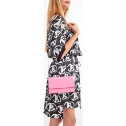 TOREBKA Emporio Armani. Torebki klasyczne damskie Emporio Armani, bez wzorów, bez dodatków. Za 719,00 zł.