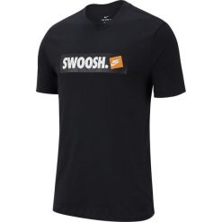 Koszulka Nike NSW Swoosh BMPR (AR5027-010). Czarne koszulki męskie Nike, m, bez wzorów, z bawełny, bez kołnierzyka, bez rękawów. Za 99,99 zł.