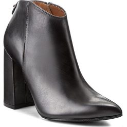 Buty zimowe damskie: Botki SOLO FEMME - 14133-5A-H06/000-13-00 Czarny
