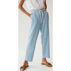 Mango - Spodnie Bowie. Spodnie damskie Mango, xs, z bawełny. W wyprzedaży za 69,90 zł.