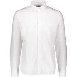 Koszula - Regular fit - w kolorze białym. Białe koszule męskie Wrangler, m, bez wzorów, z bawełny, button down, bez rękawów. W wyprzedaży za 99,95 zł.